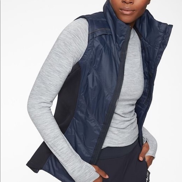 Athleta Rock Ridge Insulated Vest EUC 